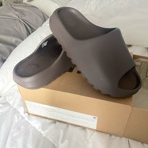 Yeezy Slides
